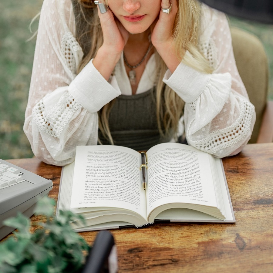 Class reader