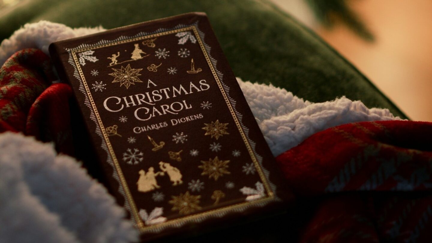 Christmas Carol the Book